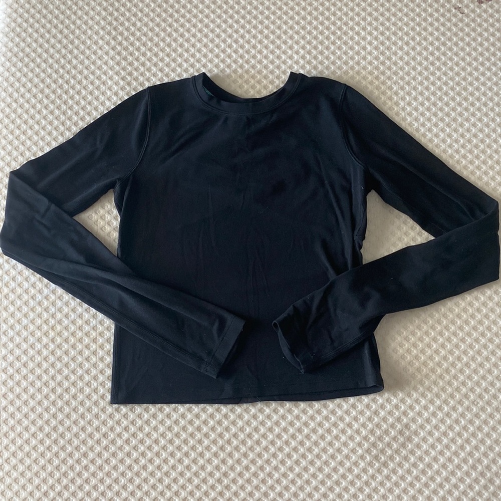 Girls ivivva cropped black long sleeve shirt size 7